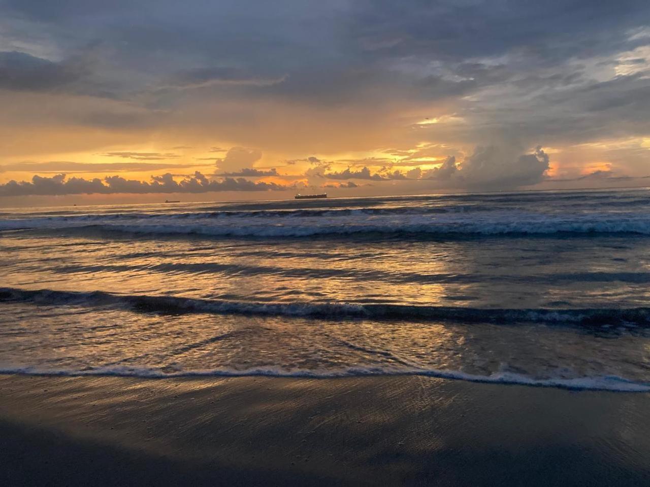 Ceylon Beach Haven Uppuveli 亭可马里 外观 照片